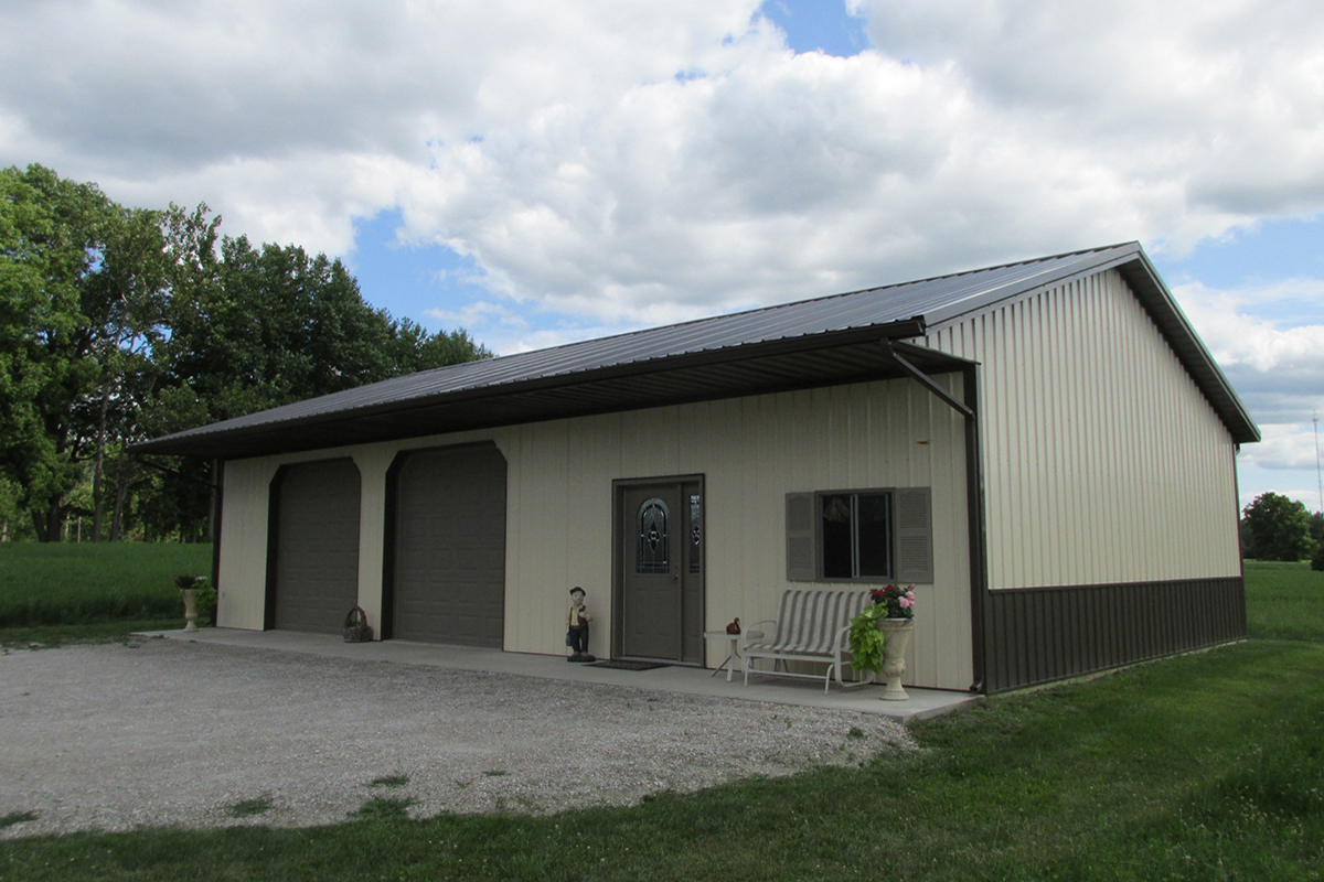 Why Build A Residential Pole Barn For Your Backyard? - Image